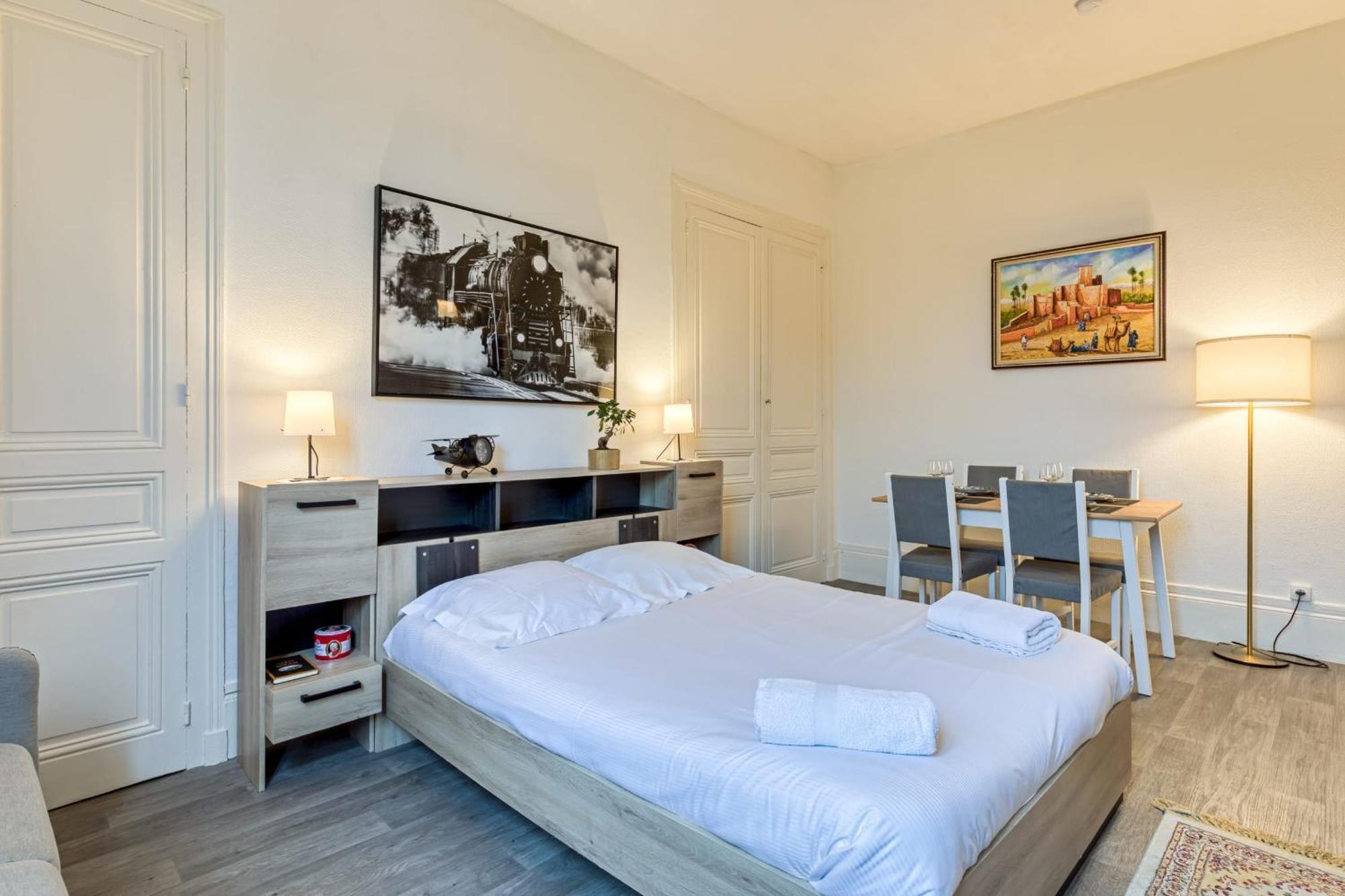 Gary Joli F2 Au Pied De La Gare De Rouen Apartamento Exterior foto