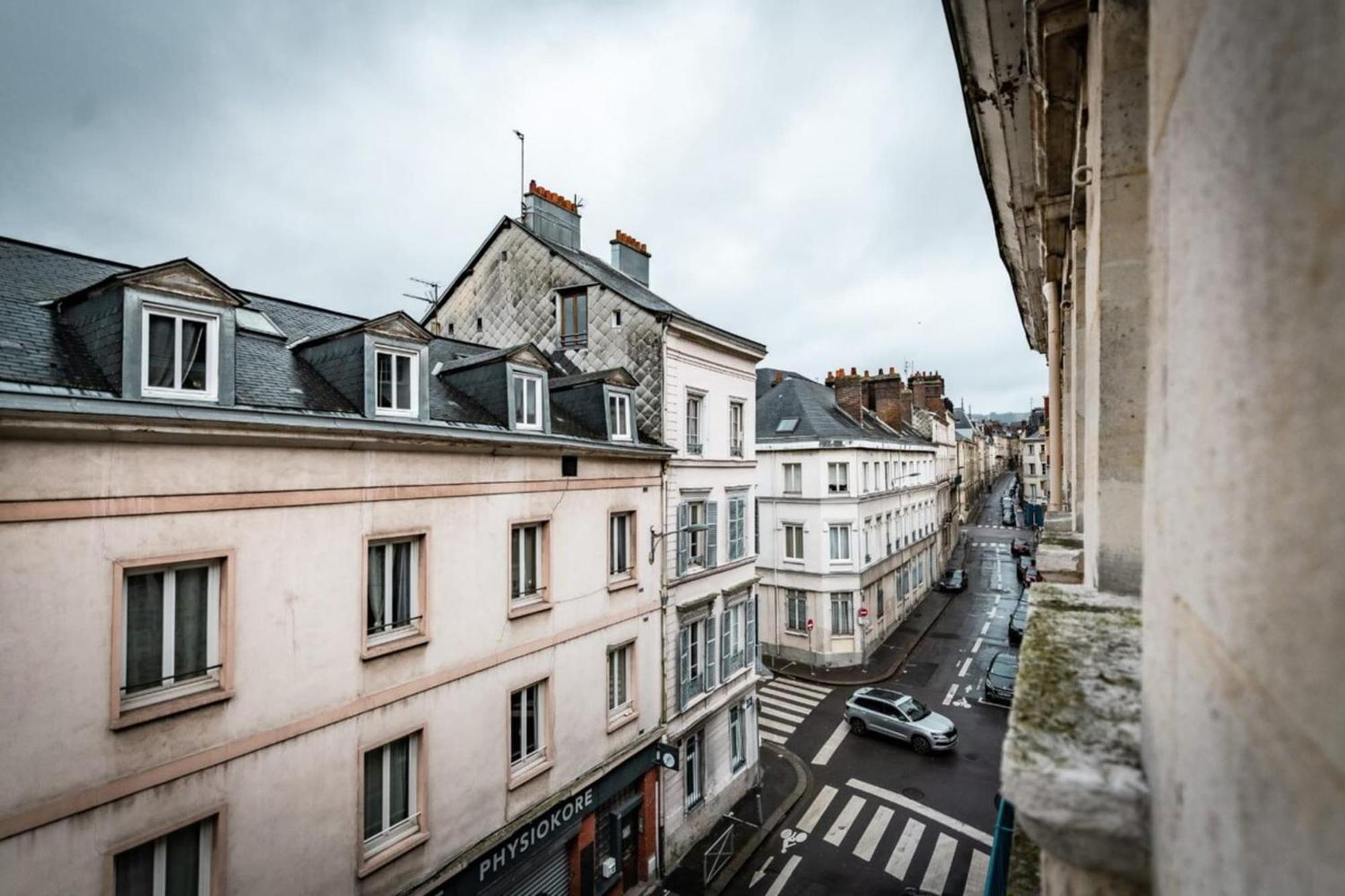 Gary Joli F2 Au Pied De La Gare De Rouen Apartamento Exterior foto