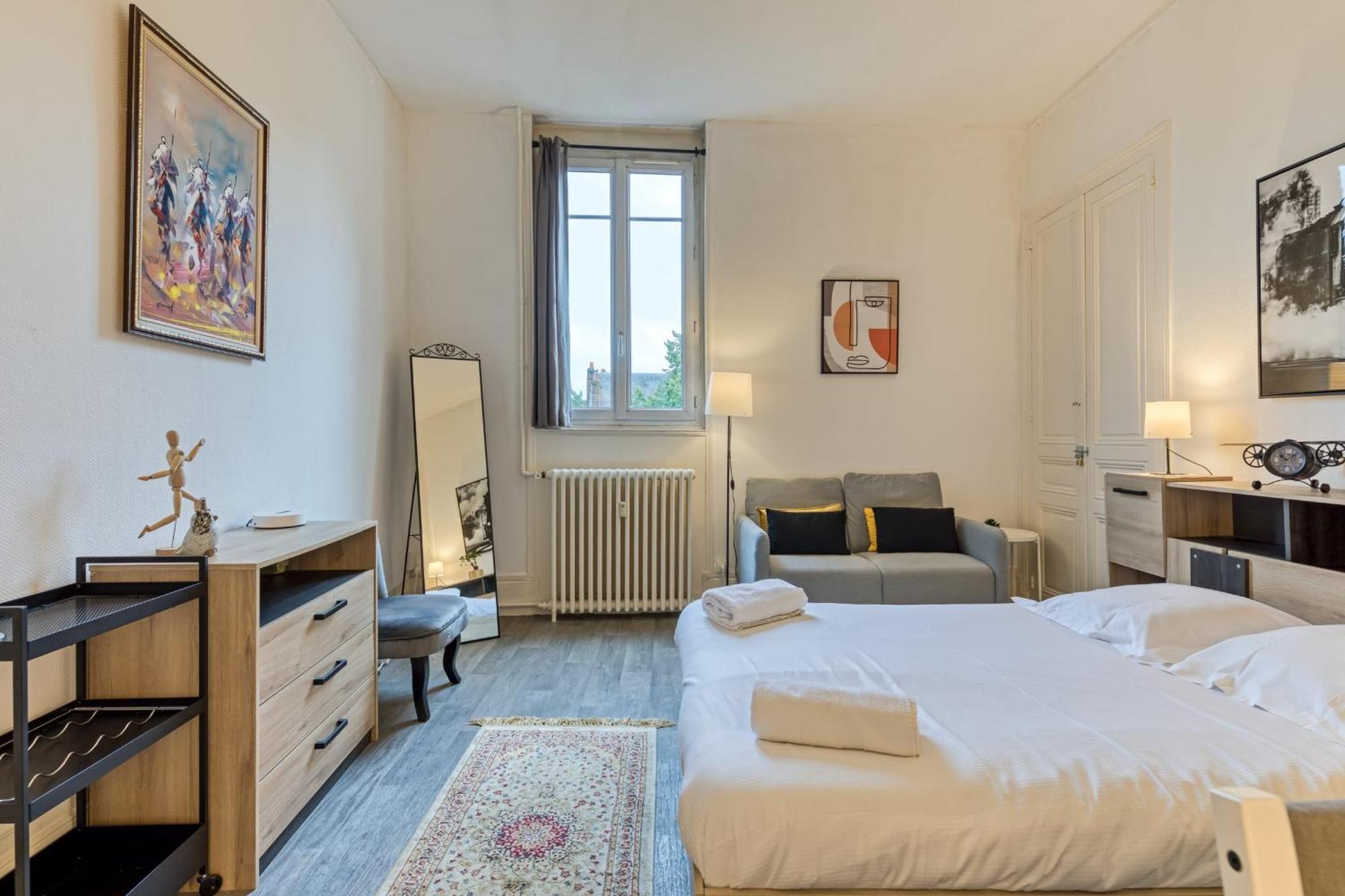 Gary Joli F2 Au Pied De La Gare De Rouen Apartamento Exterior foto
